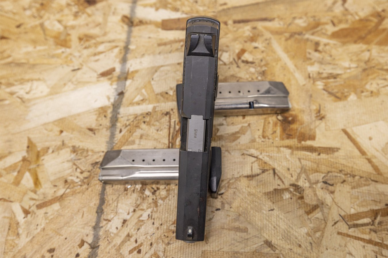SMITH AND WESSON SW9F 9mm Police Trade-In Pistol